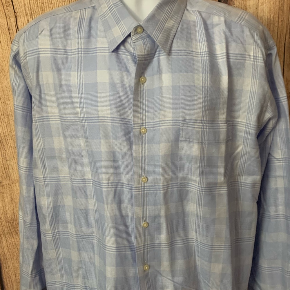 Tommy Bahama Long sleeve blue plaid shirt